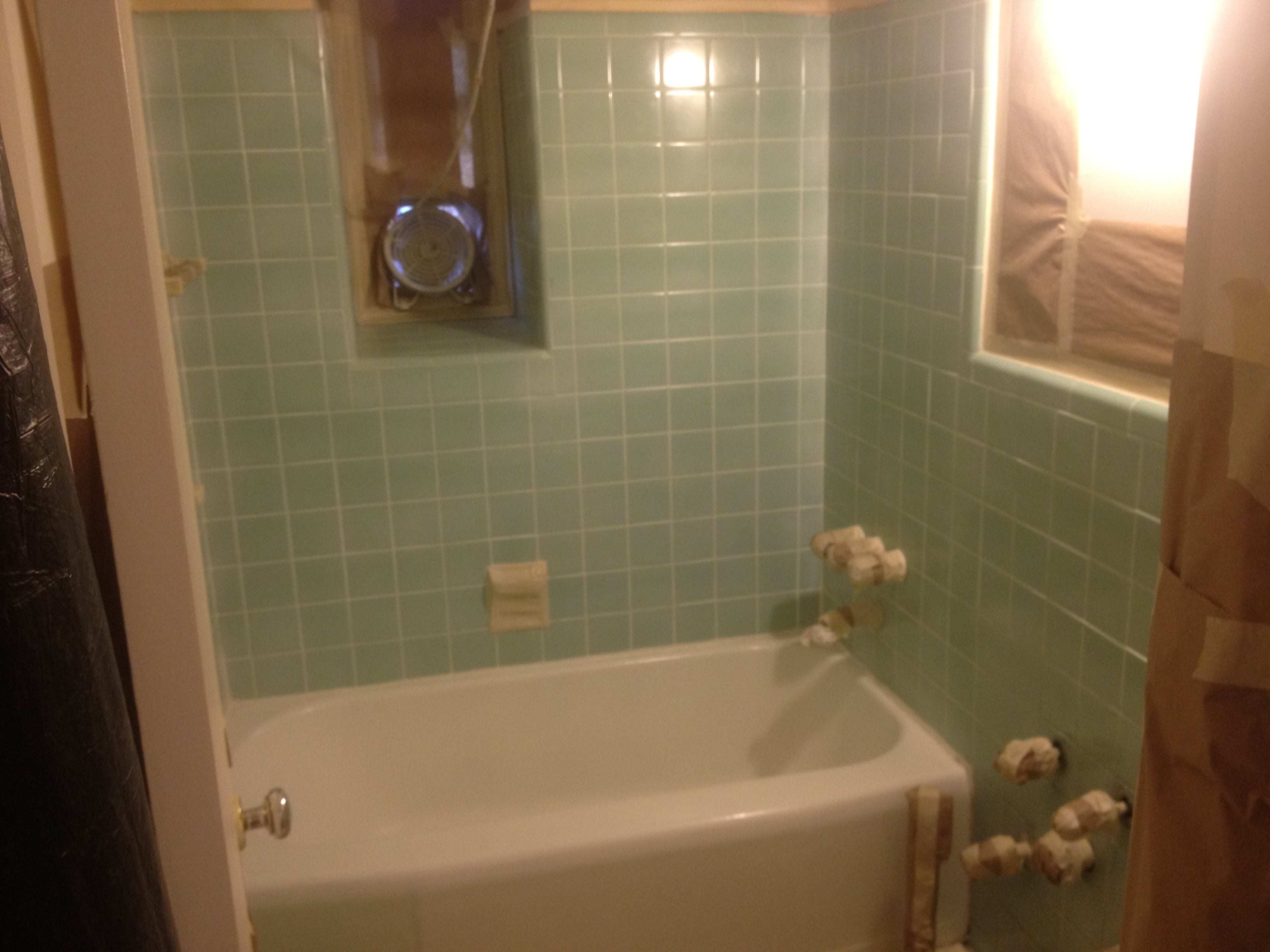 img/bathroom-tile-reglazing-nj.jpg