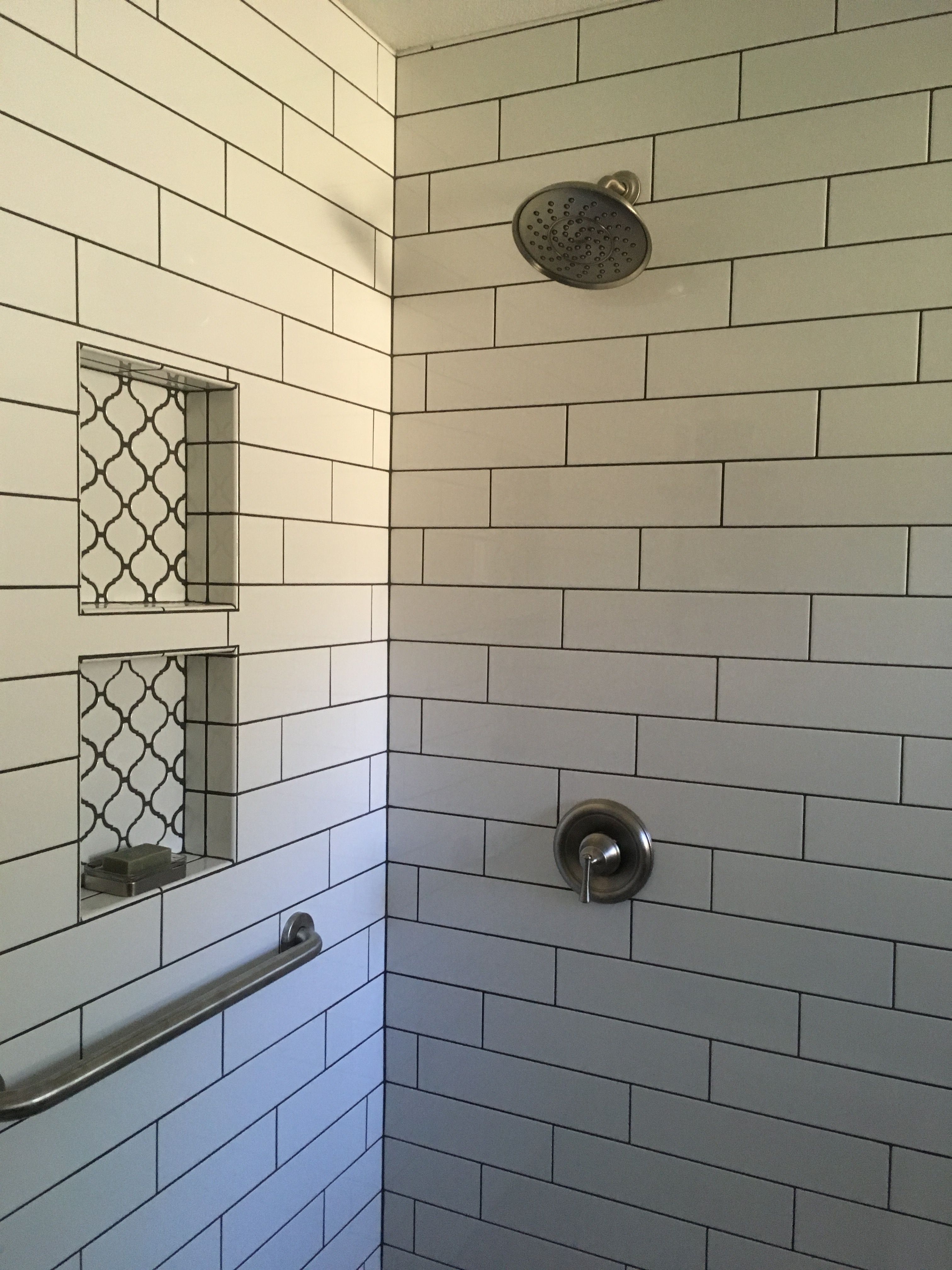 img/dark-grey-bathroom-tile-grout-german.jpg